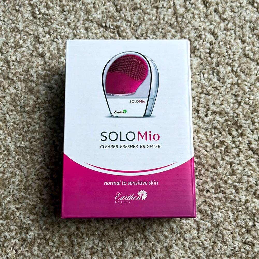 SoloMio Sonic Facial Cleanser and Massager